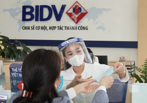 Bất chấp dịch Covid-19, nhiều ngân hàng vẫn rục rịch tuyển dụng số lượng lớn